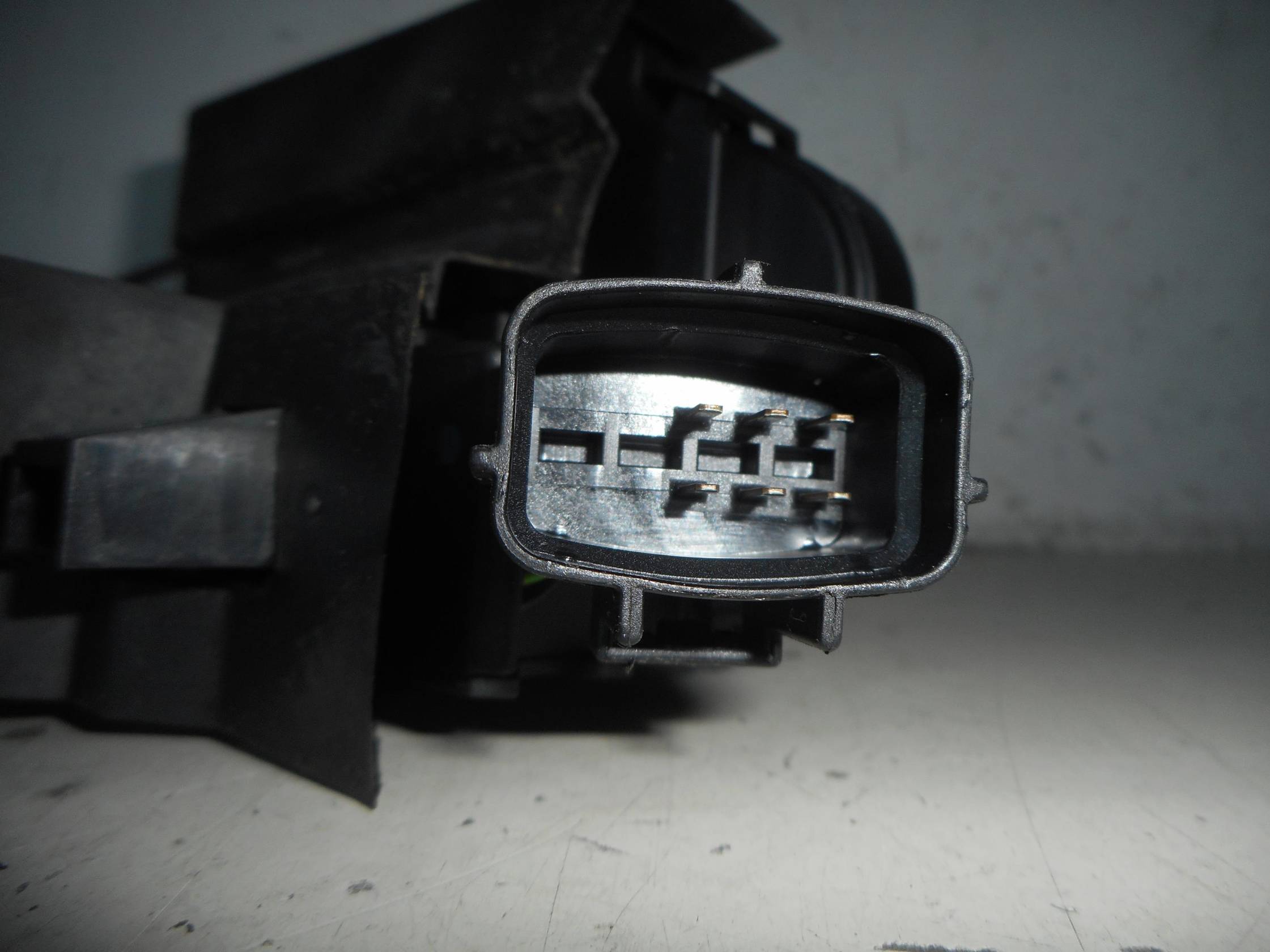 Serratura porta ant. sx.